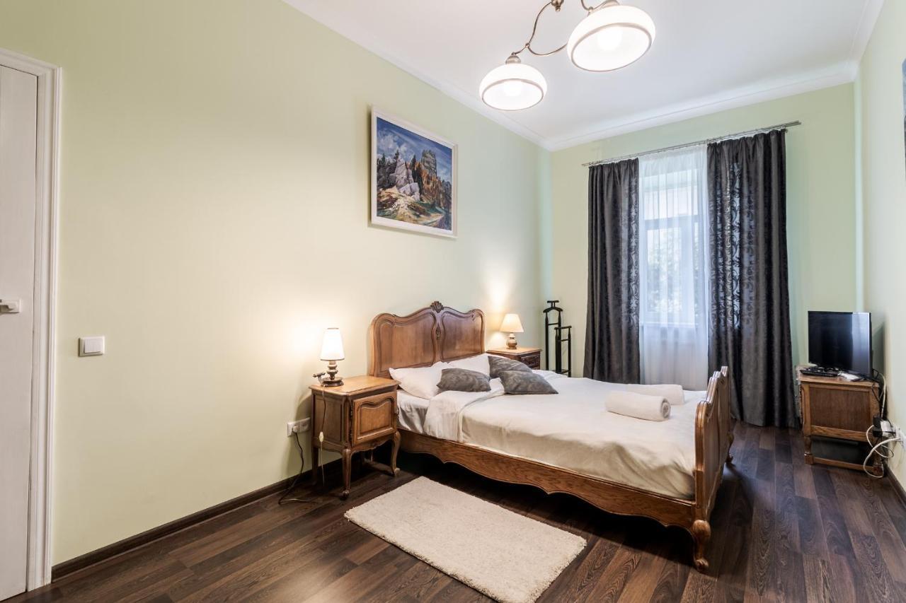 Modern Chaikovskogo Apartment 利沃夫 外观 照片